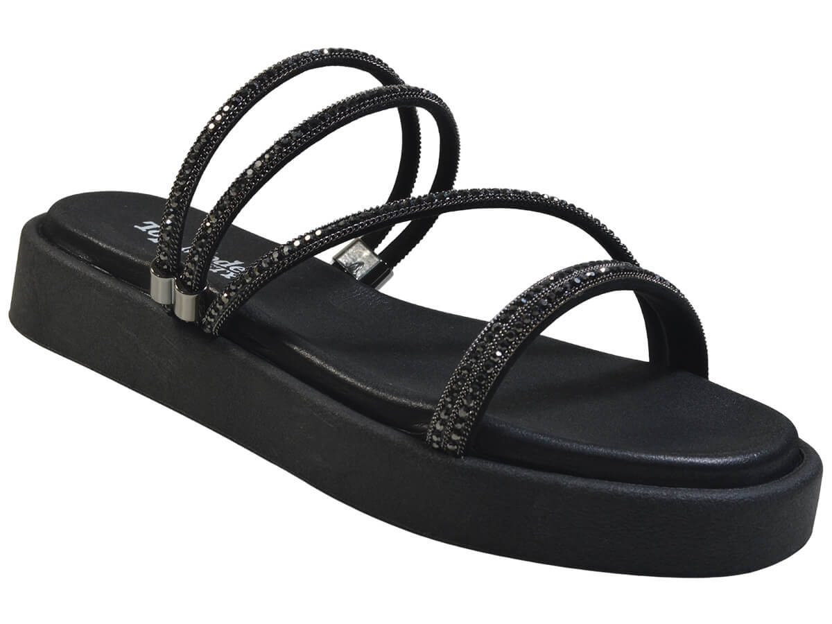 Chinelo Top Model STY